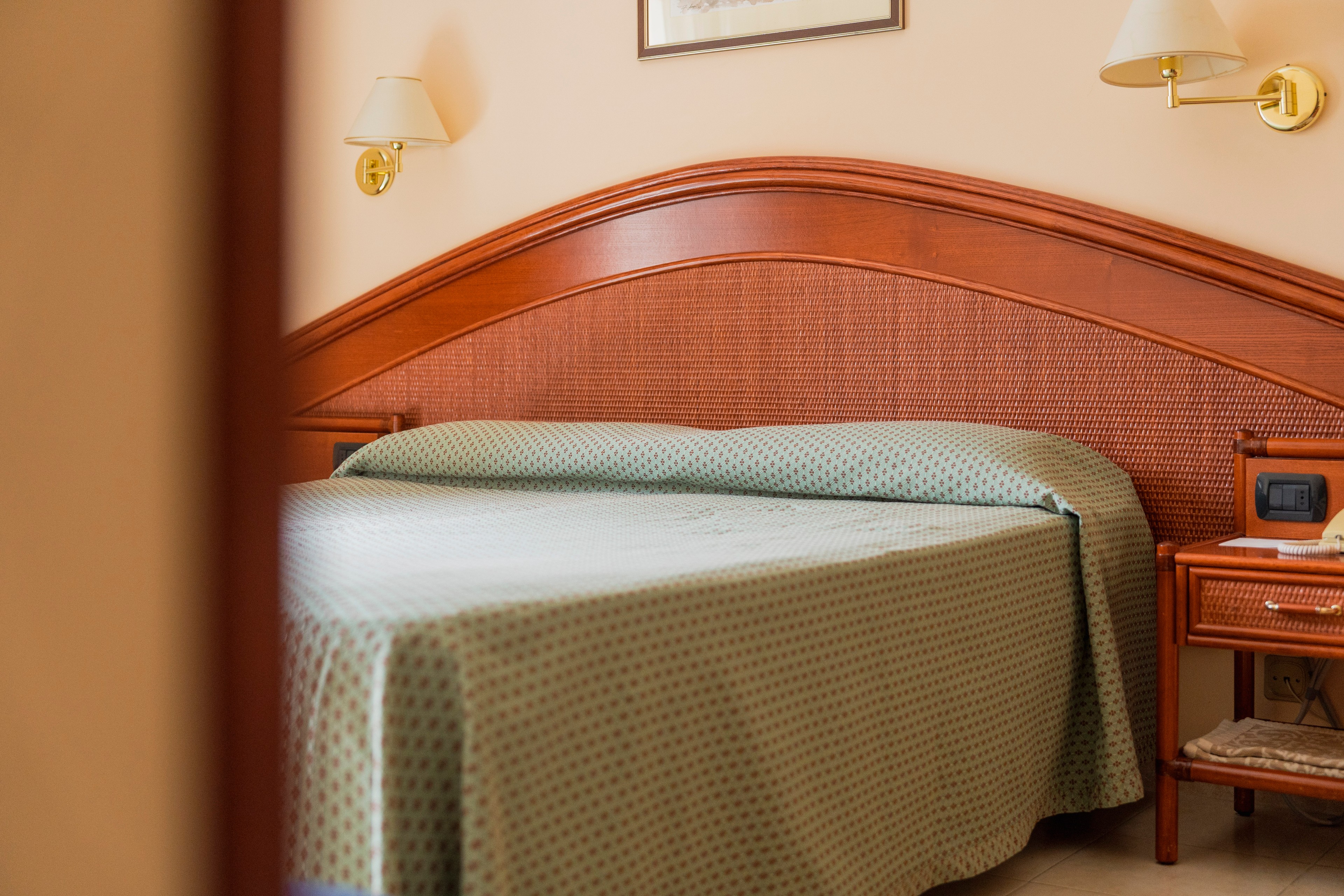 Camera con letto matrimoniale di Hotel Villa Rosa